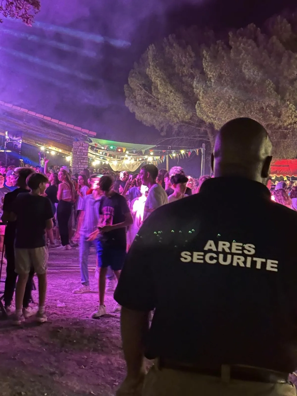 Quels sont les impératifs légaux pour faire appel à des agents de sécurité privée lors d’une fête votive en France ?